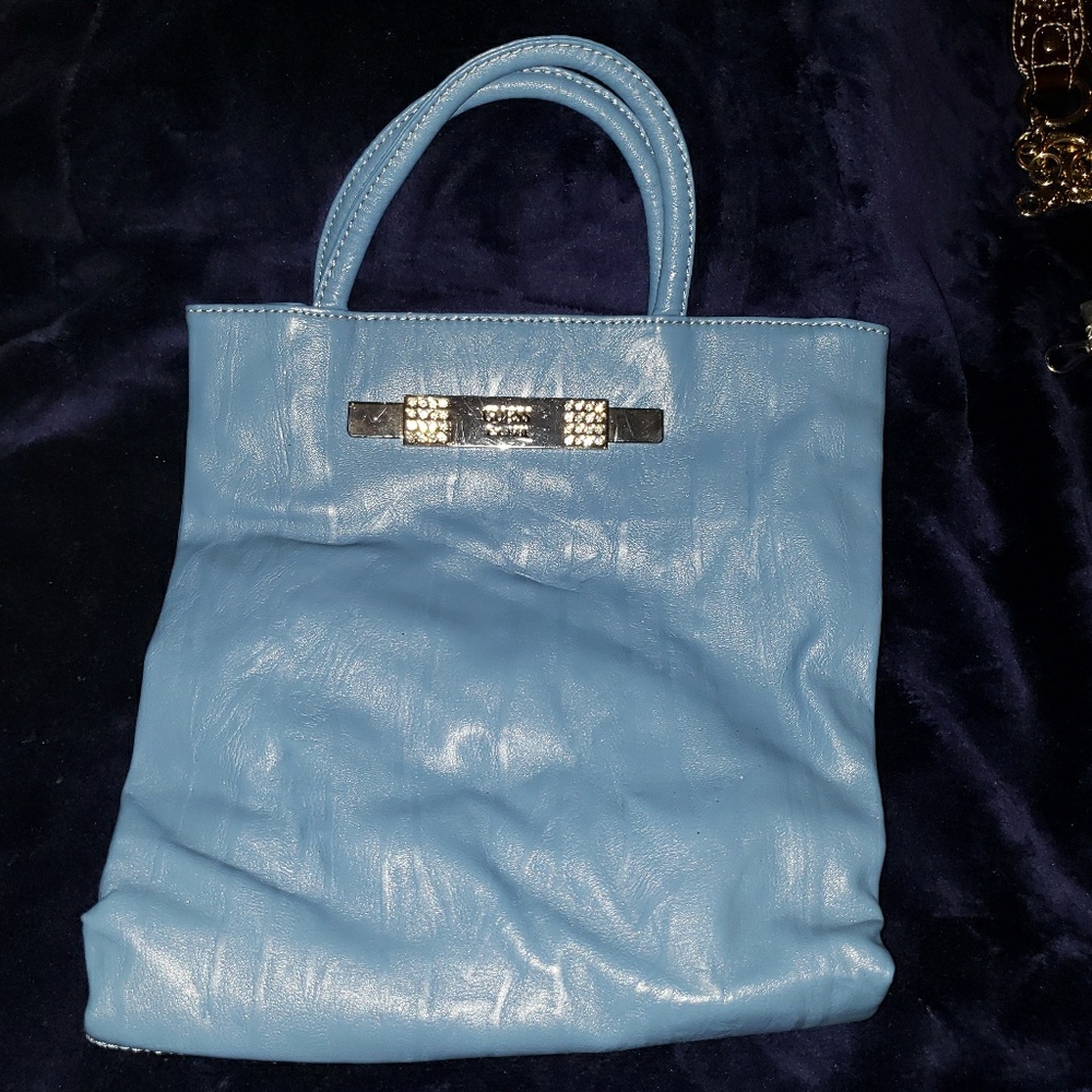 Guess purse